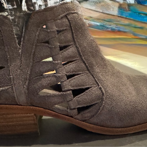 Vince Camuto Gray Suede Ankle Booties - Picture 2 of 9